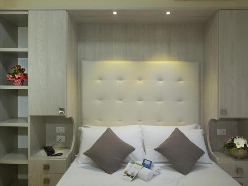 Hotel Jumbo Rimini Exterior photo